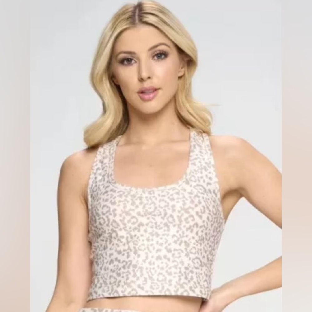 EVCR Kendall Snow Taupe Cheetah Compression Cropped Tank Top Large EUC